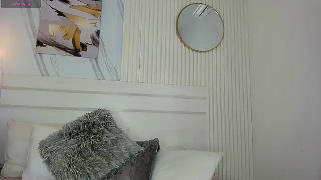 Snapshot of Kloeh_Star chatting on February 16, 2026, 8:40 pm Kloeh Star online show from February 16, 2026, 8:40 pm