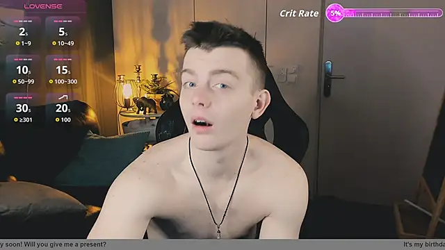 Snapshot of Happydeimos chatting on November 26, 2025, 9:48 pm Happydeimos online show from November 26, 2025, 9:48 pm