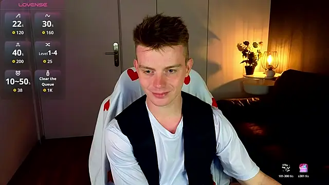 Happydeimos online show from July 29, 2026, 10:31 pm