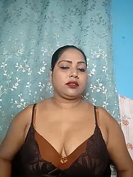 hornypriya696 online show from September 9, 2025, 6:50 pm