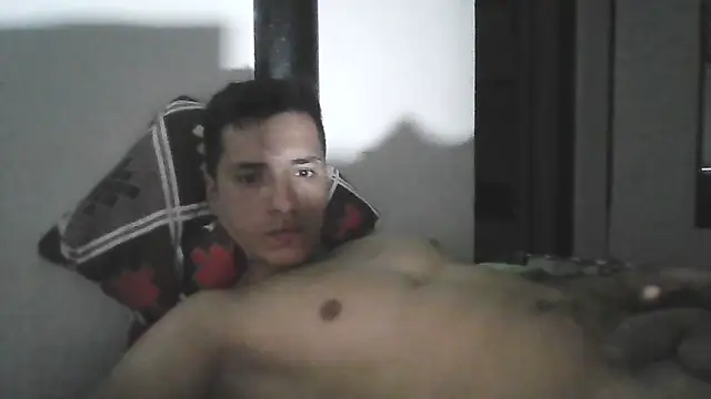 turcosexoactivo online show from October 22, 2025, 1:49 am