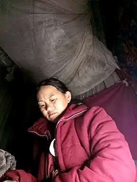 MaiHoa69 online show from March 12, 2026, 10:25 pm