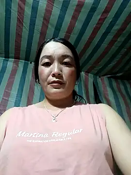 Snapshot of Bliss_rose chatting on September 13, 2025, 1:11 pm Bliss rose online show from September 13, 2025, 1:11 pm