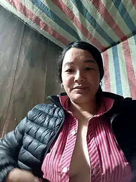 Snapshot of Bliss_rose chatting on January 16, 2026, 3:43 am Bliss rose online show from January 16, 2026, 3:43 am