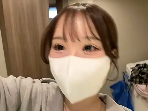 nano-da-u online show from May 11, 2026, 2:56 pm