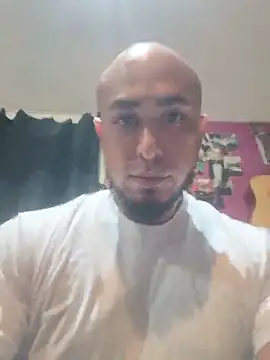 Snapshot of Mac15151 chatting on May 26, 2026, 6:22 am Mac15151 online show from May 26, 2026, 6:22 am