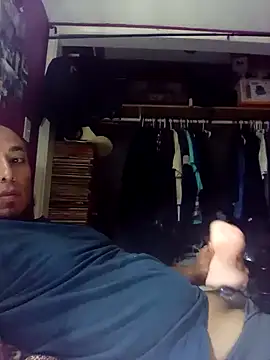 Snapshot of Mac15151 chatting on July 4, 2026, 4:55 pm Mac15151 online show from July 4, 2026, 4:55 pm
