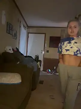 JuicyExxxperience online show from February 9, 2026, 2:26 pm