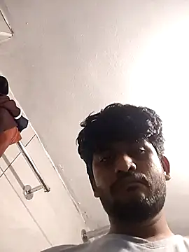 Snapshot of Satyachowdary199623 chatting on September 15, 2025, 12:44 am Satyachowdary199623 online show from September 15, 2025, 12:44 am