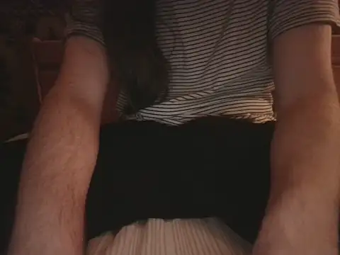 LunarKya online show from February 25, 2026, 8:41 pm