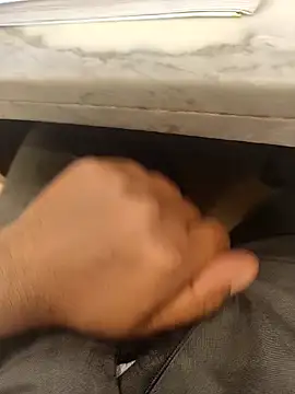 Snapshot of hotboy43339 chatting on February 10, 2026, 10:36 am hotboy43339 online show from February 10, 2026, 10:36 am