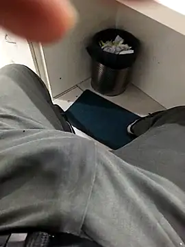 hotboy43339 online show from March 8, 2026, 8:45 pm