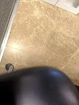 Snapshot of hotboy43339 chatting on March 2, 2026, 6:58 am hotboy43339 online show from March 2, 2026, 6:58 am