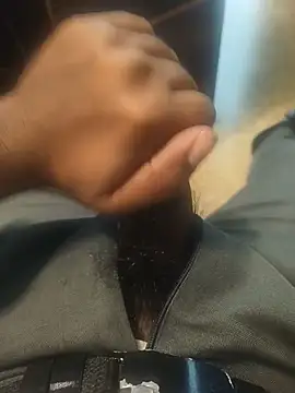 hotboy43339 online show from June 25, 2026, 10:04 pm