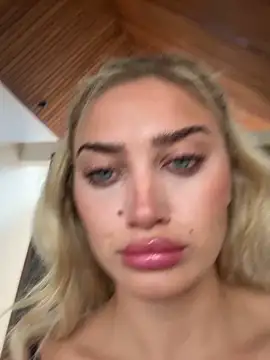 auriangel online show from November 29, 2025, 12:33 am