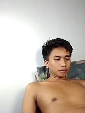Snapshot of charlie0728 chatting on March 18, 2026, 4:30 pm charlie0728 online show from March 18, 2026, 4:30 pm