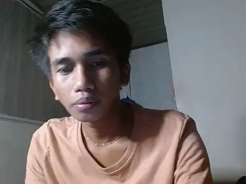 Snapshot of charlie0728 chatting on November 20, 2025, 7:25 pm charlie0728 online show from November 20, 2025, 7:25 pm