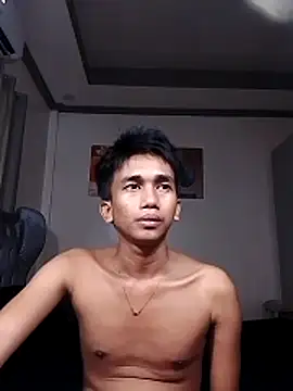 Snapshot of charlie0728 chatting on October 28, 2025, 4:35 am charlie0728 online show from October 28, 2025, 4:35 am