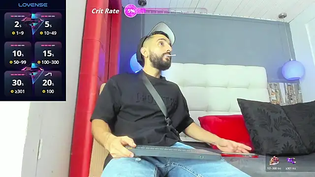 Yiyo10  online show from February 9, 2026, 3:04 am