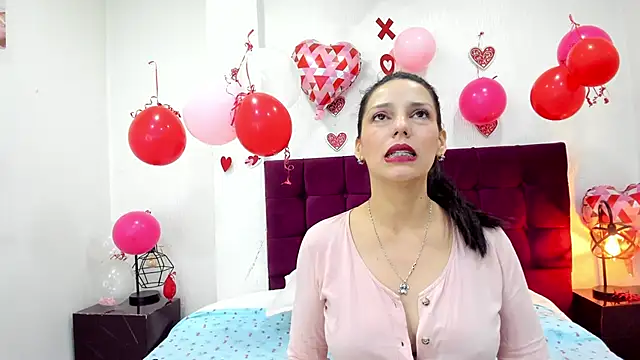 Snapshot of MashaPiink chatting on February 26, 2026, 1:00 pm MashaPiink online show from February 26, 2026, 1:00 pm