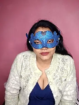 Snapshot of MEERAcle chatting on January 18, 2026, 6:06 am MEERAcle online show from January 18, 2026, 6:06 am