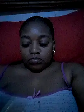 BigAssjuicy26 online show from October 27, 2025, 10:22 pm