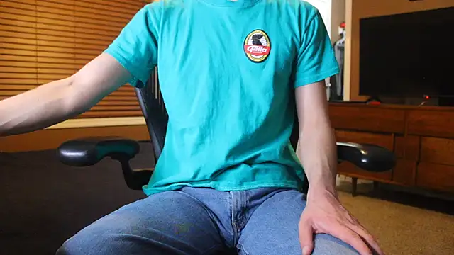 jjjjjfive online show from April 6, 2026, 5:30 am