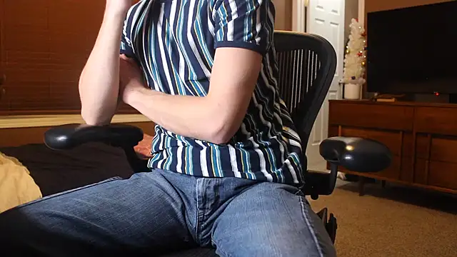 jjjjjfive online show from December 16, 2025, 8:07 am