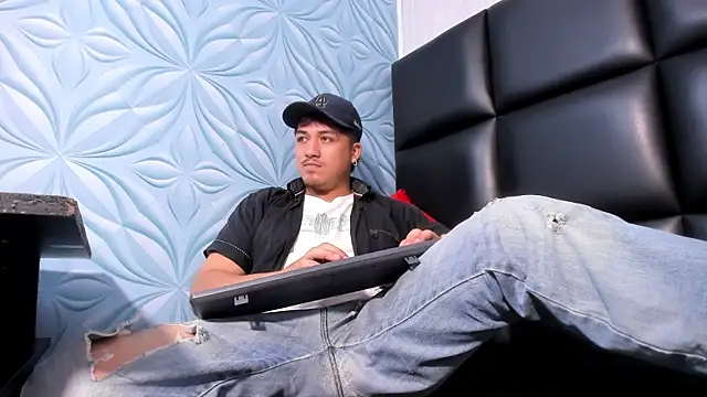 juanmechanic  online show from January 16, 2026, 5:00 am