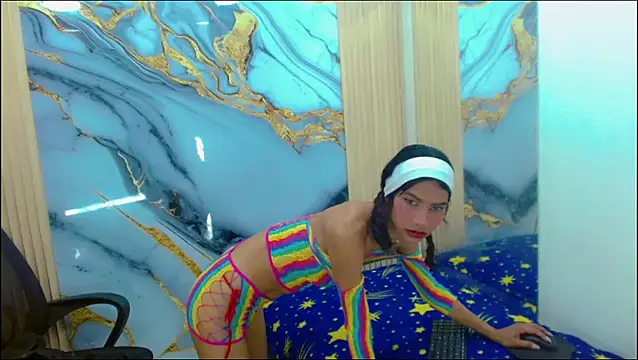 TifannyHott online show from September 13, 2025, 7:58 pm