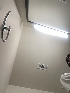 huhgtr online show from April 5, 2026, 6:42 am