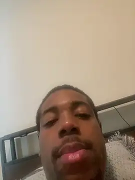 Snapshot of huhgtr chatting on February 27, 2026, 8:30 pm huhgtr online show from February 27, 2026, 8:30 pm