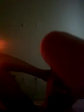 Snapshot of huhgtr chatting on December 4, 2025, 4:06 pm huhgtr online show from December 4, 2025, 4:06 pm