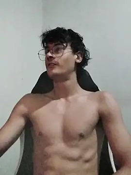 Mago666  online show from April 22, 2026, 1:23 am