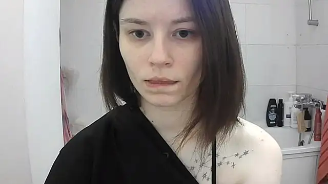 EdlinEngelby online show from September 30, 2025, 4:35 pm