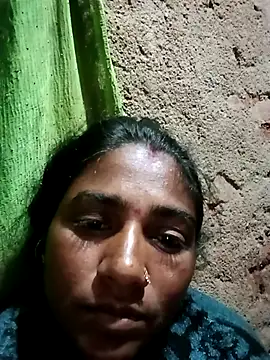Snapshot of Sapna_hotA chatting on October 27, 2025, 5:47 pm Sapna hotA online show from October 27, 2025, 5:47 pm
