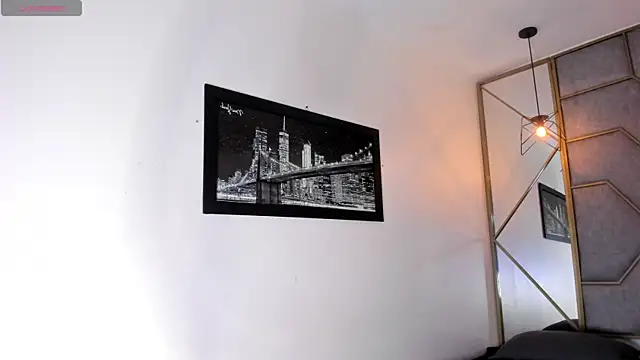 NavannyCattan online show from November 8, 2025, 2:26 am