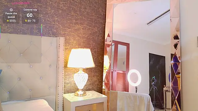 kaylie mitchel online show from February 21, 2026, 10:45 pm