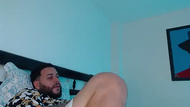 lucyymaximo online show from April 10, 2026, 10:50 pm