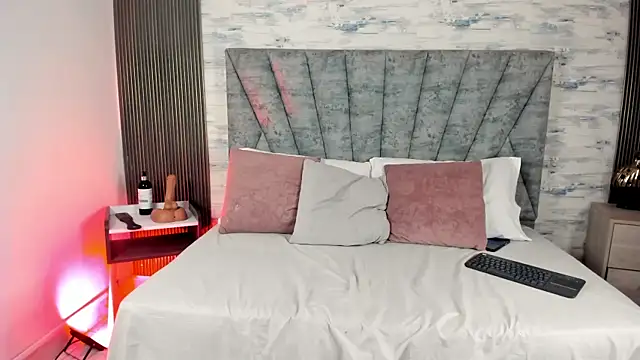 ShanelEvans online show from March 30, 2026, 8:54 pm