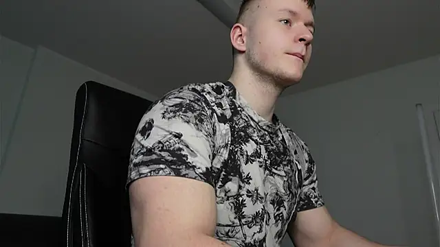 Richard Dullas online show from April 7, 2026, 3:58 pm