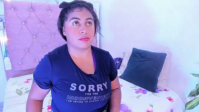 AndreaSweet2 online show from December 16, 2025, 7:51 pm