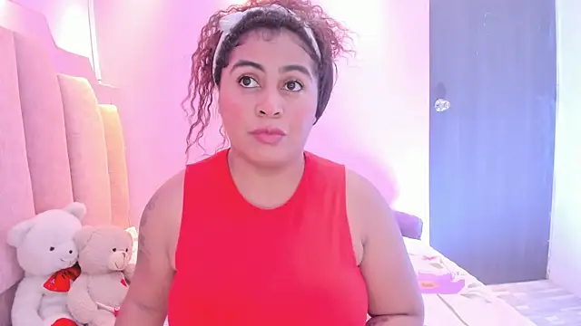 AndreaSweet2 online show from October 1, 2025, 7:51 pm