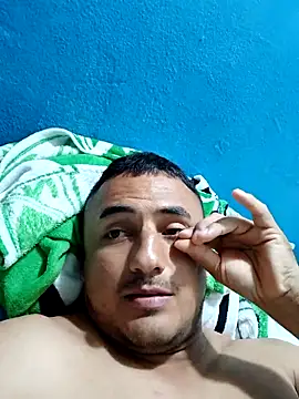 Geral Yeraldyn09 online show from November 13, 2025, 11:19 pm