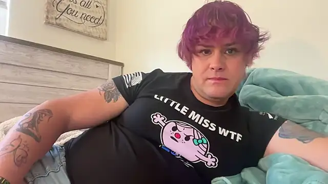 Snapshot of Julietserenity chatting on October 21, 2025, 5:23 pm Julietserenity online show from October 21, 2025, 5:23 pm