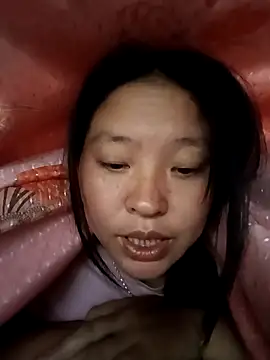 MuiNay online show from November 19, 2025, 1:49 am