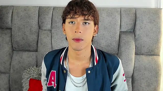 Snapshot of d3rke_666 chatting on March 1, 2026, 5:40 am d3rke 666 online show from March 1, 2026, 5:40 am