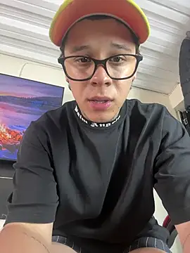 jordan 422 online show from February 11, 2026, 8:09 pm