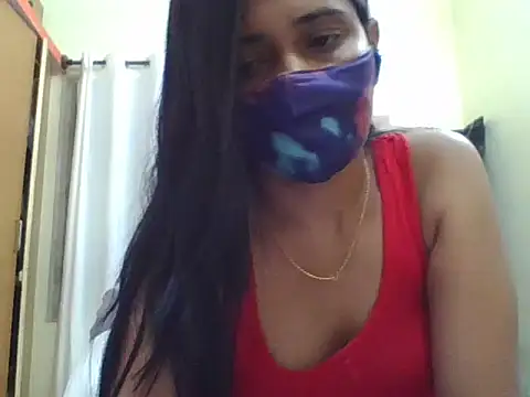 Curvyqueenz online show from December 16, 2025, 5:06 pm