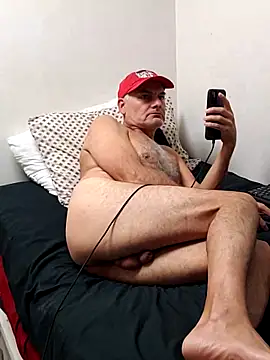 pareja-40-20 online show from April 16, 2026, 8:15 am